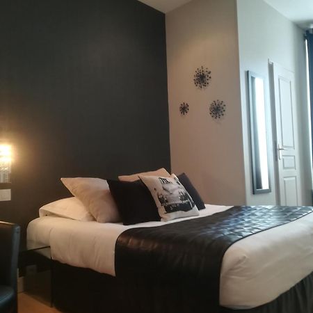 France Hotel นีออร์ ภายนอก รูปภาพ
